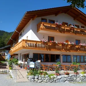 Guest house Berggasthaus Kraxenberger