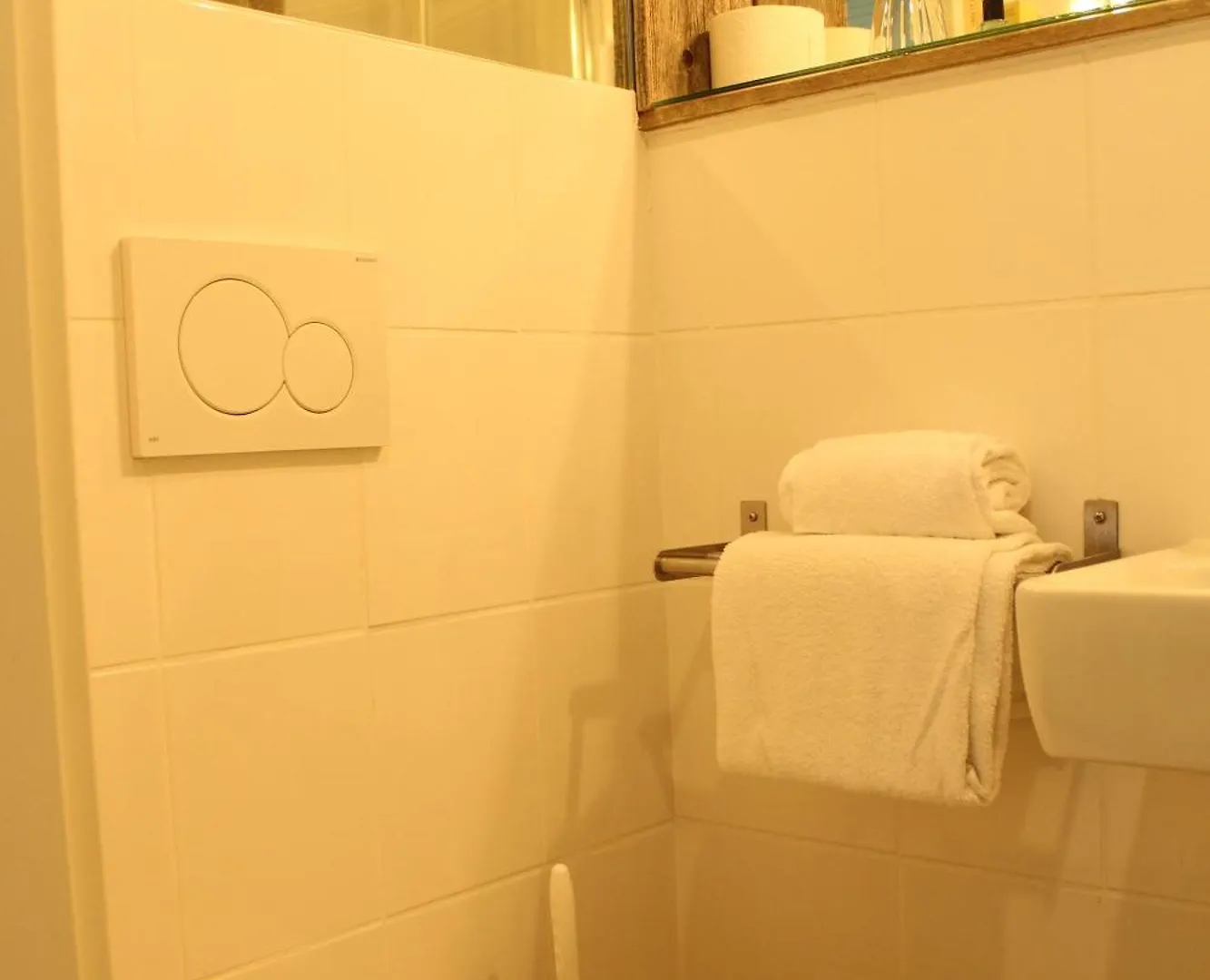 Haus Am Bach - Gemuetliche Pension Guest house
